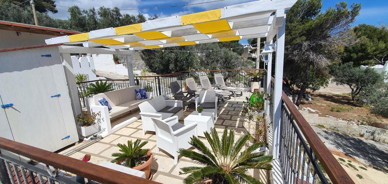Casa Vacanze "Il Carrubo" Галяно дел Капо Екстериор снимка