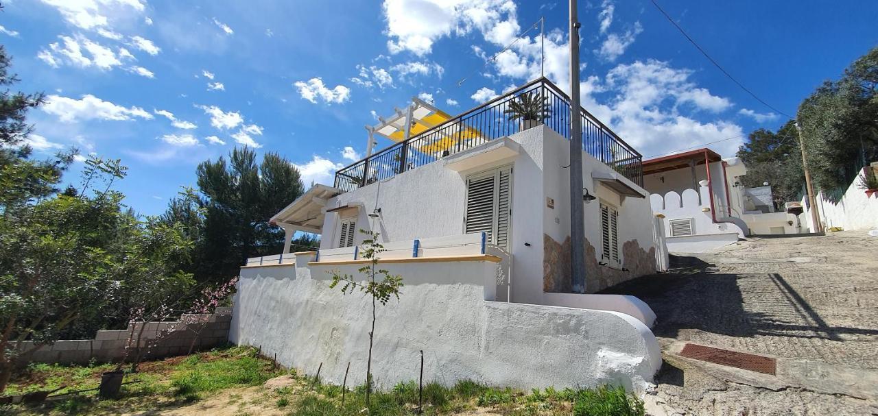Casa Vacanze "Il Carrubo" Галяно дел Капо Екстериор снимка